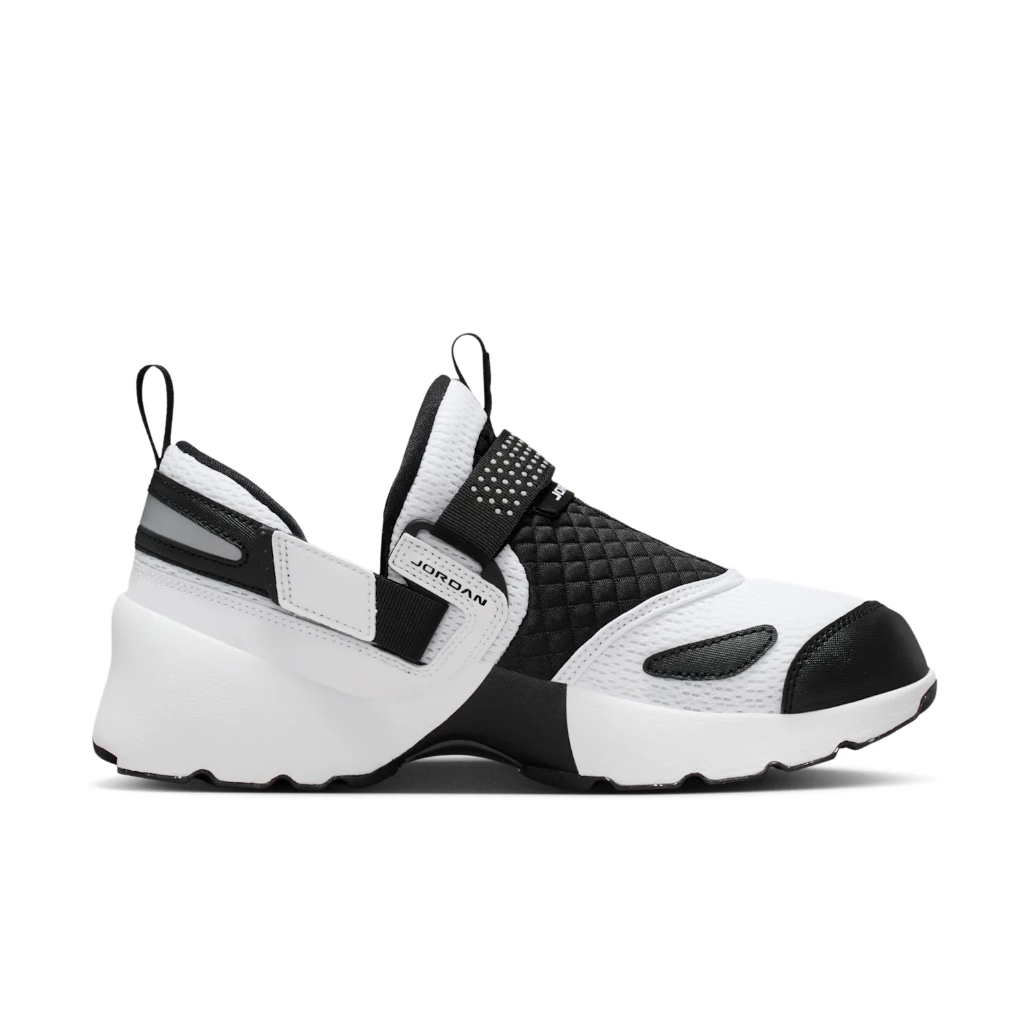 Jordan Trunner LX image 3