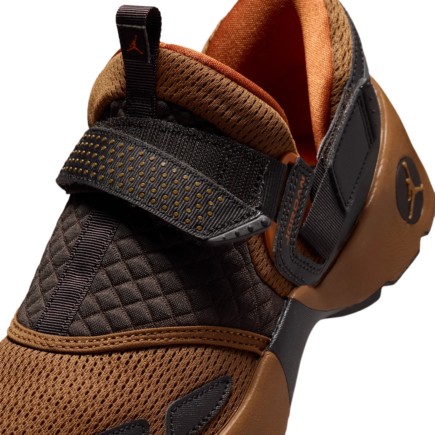 Jordan Trunner LX image 7