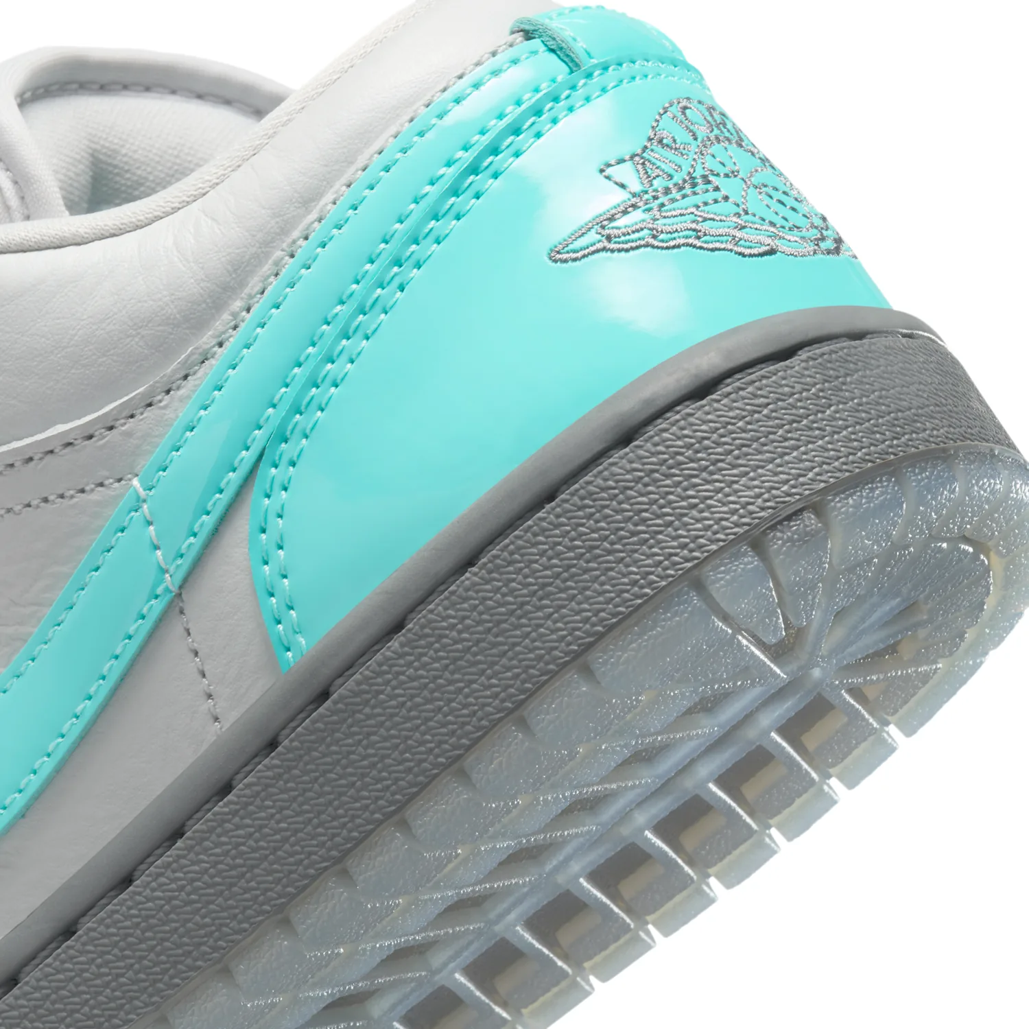 Air Jordan 1 Low SE image 8