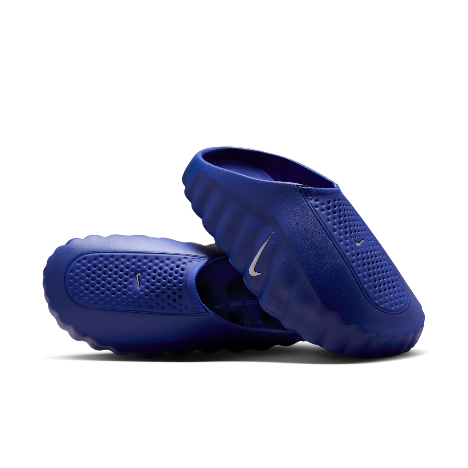 Nike Mind 001