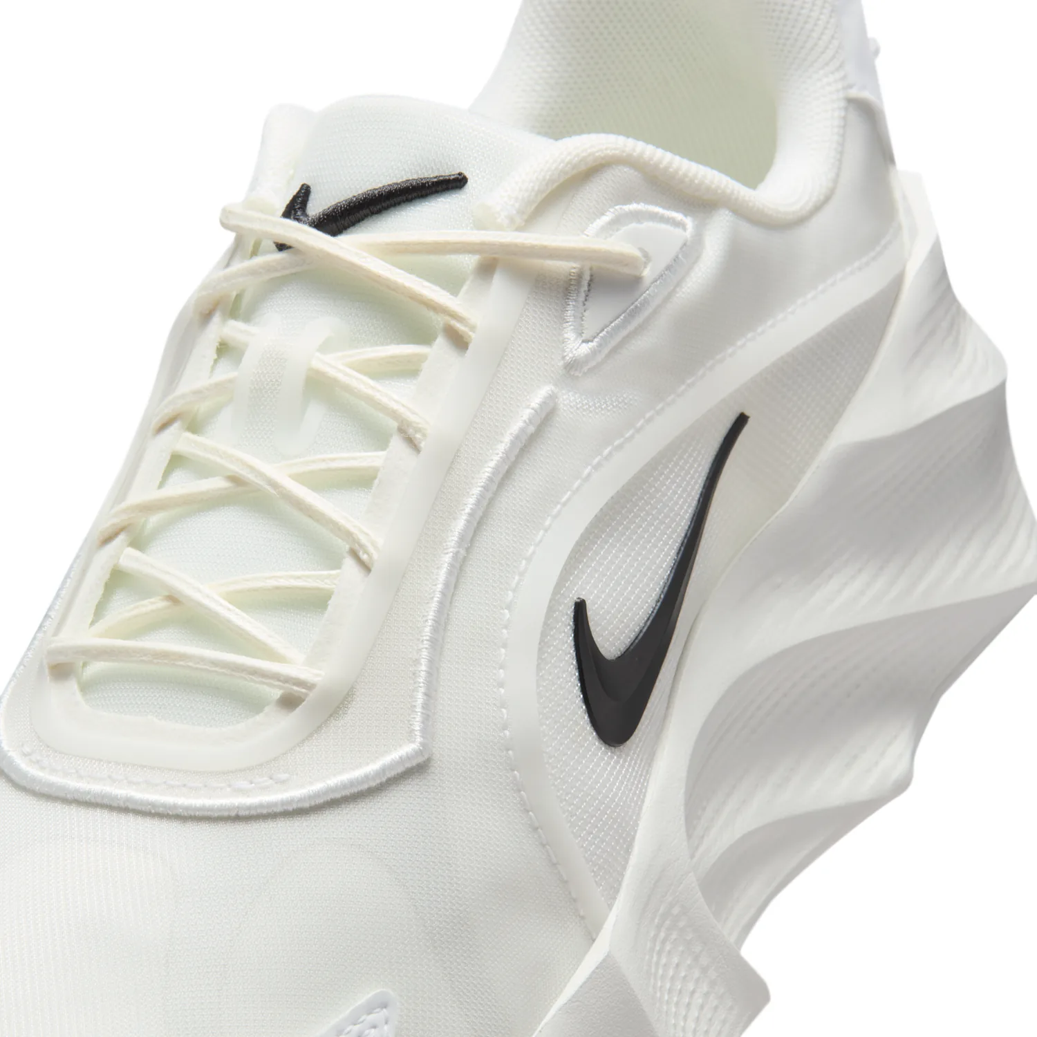 Nike Aura Edge image 7