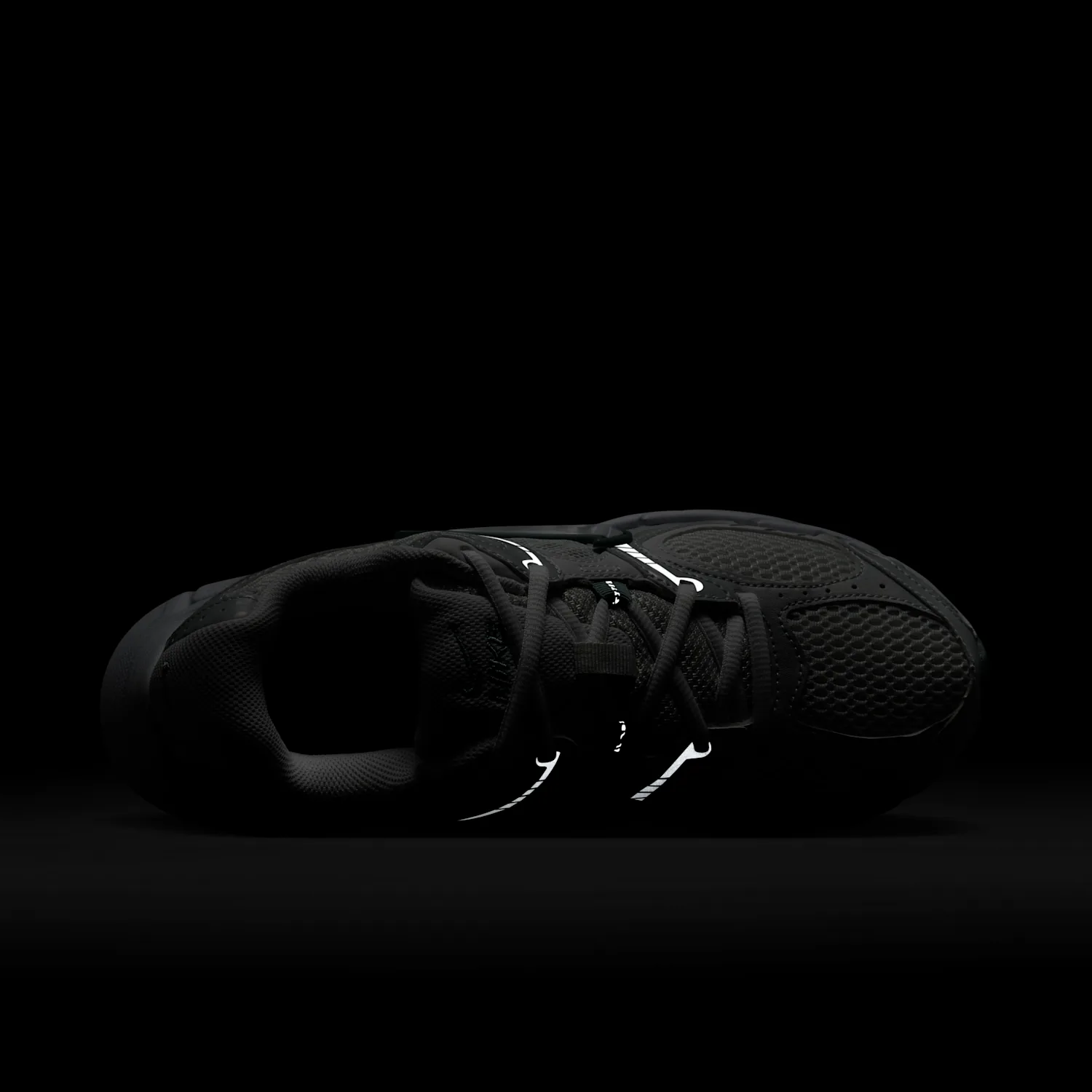 Nike V5 RNR image 9
