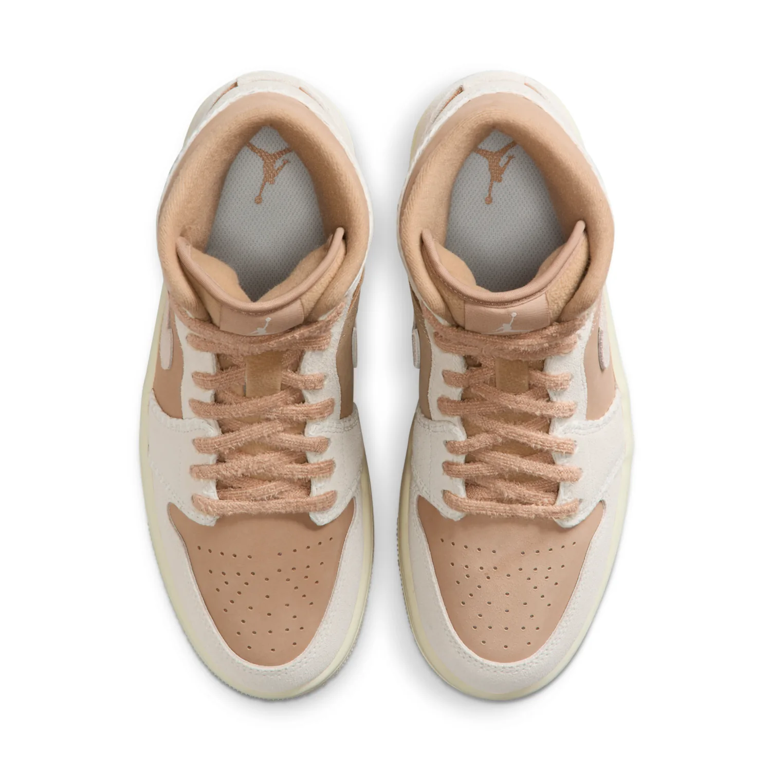 Air Jordan 1 Mid SE image 4