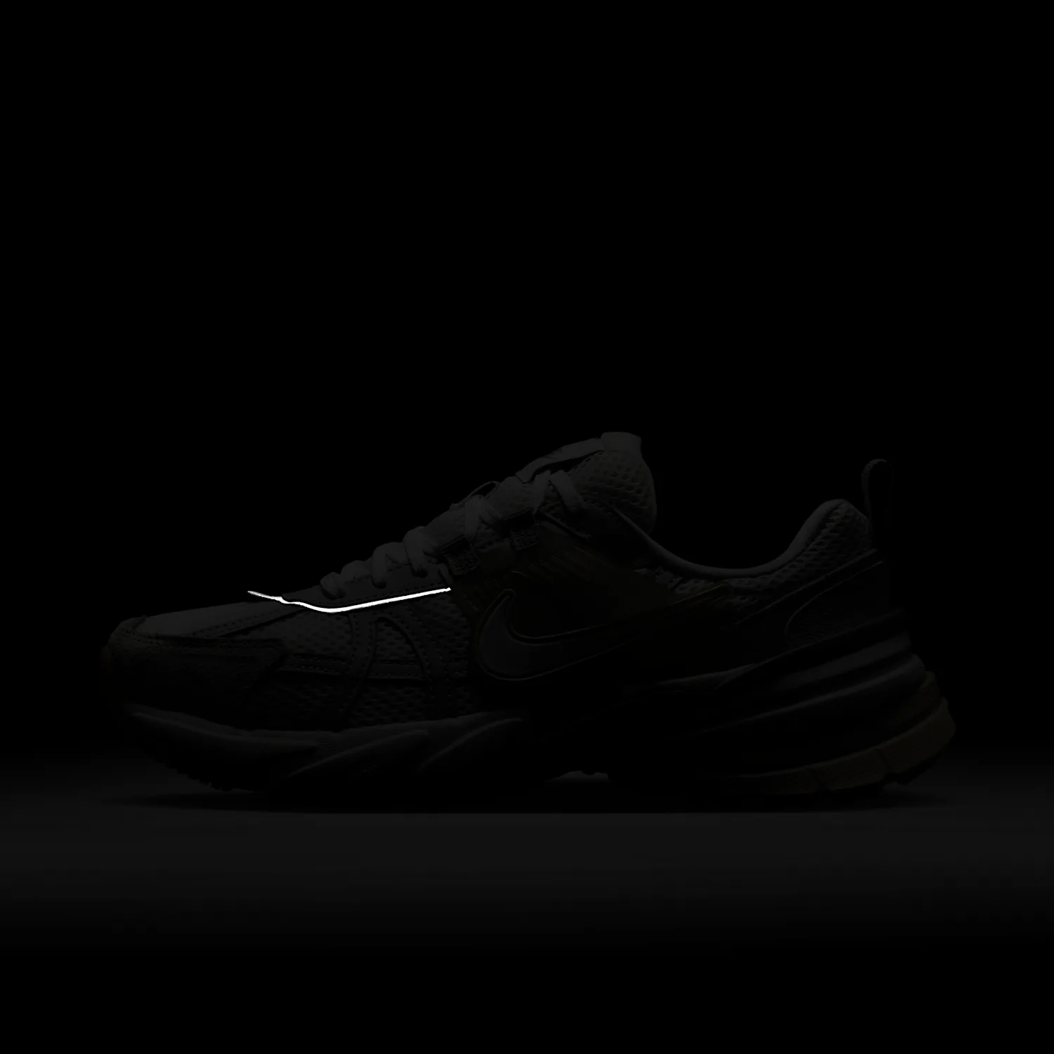 Nike V2K Run image 10