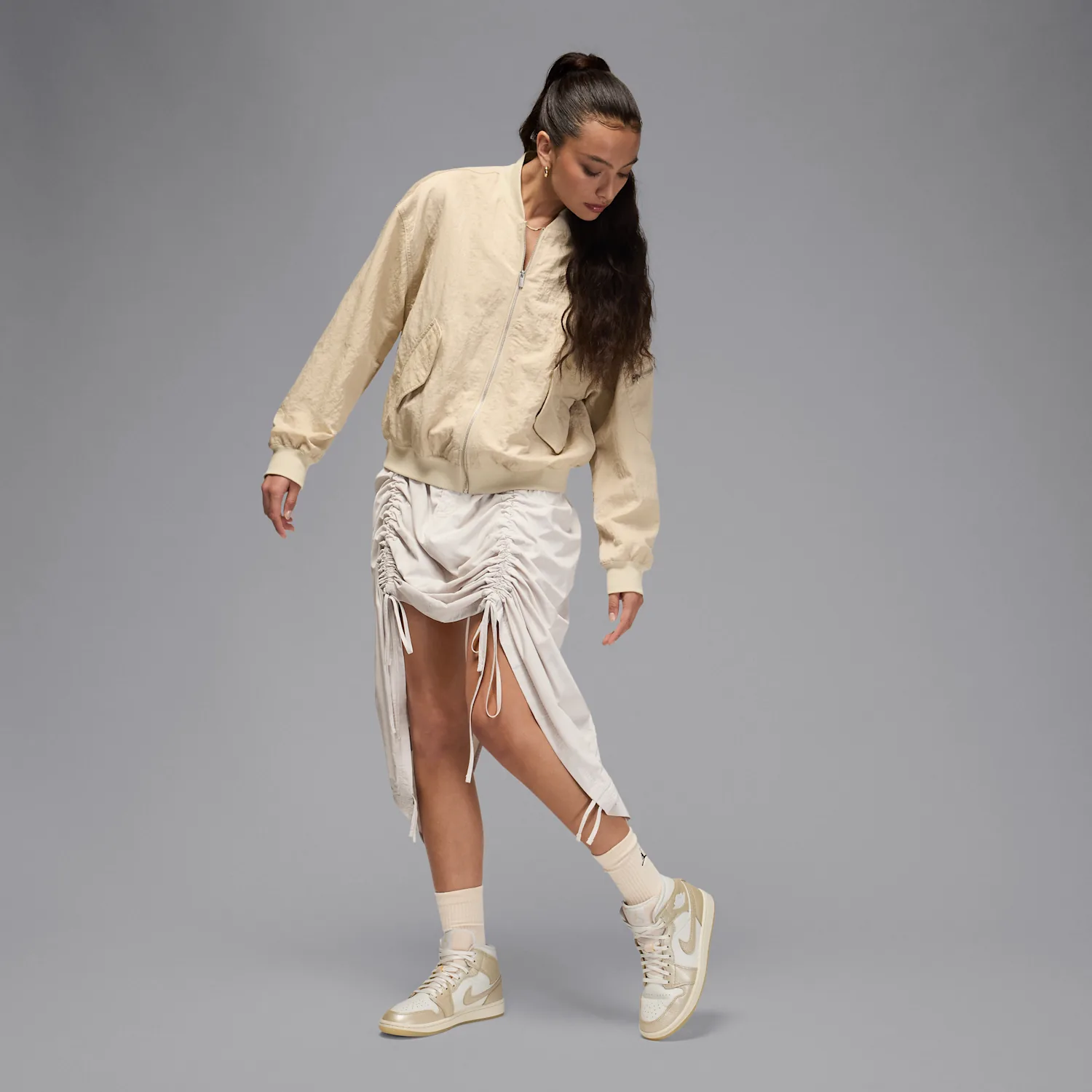 Air Jordan 1 Mid SE image 10