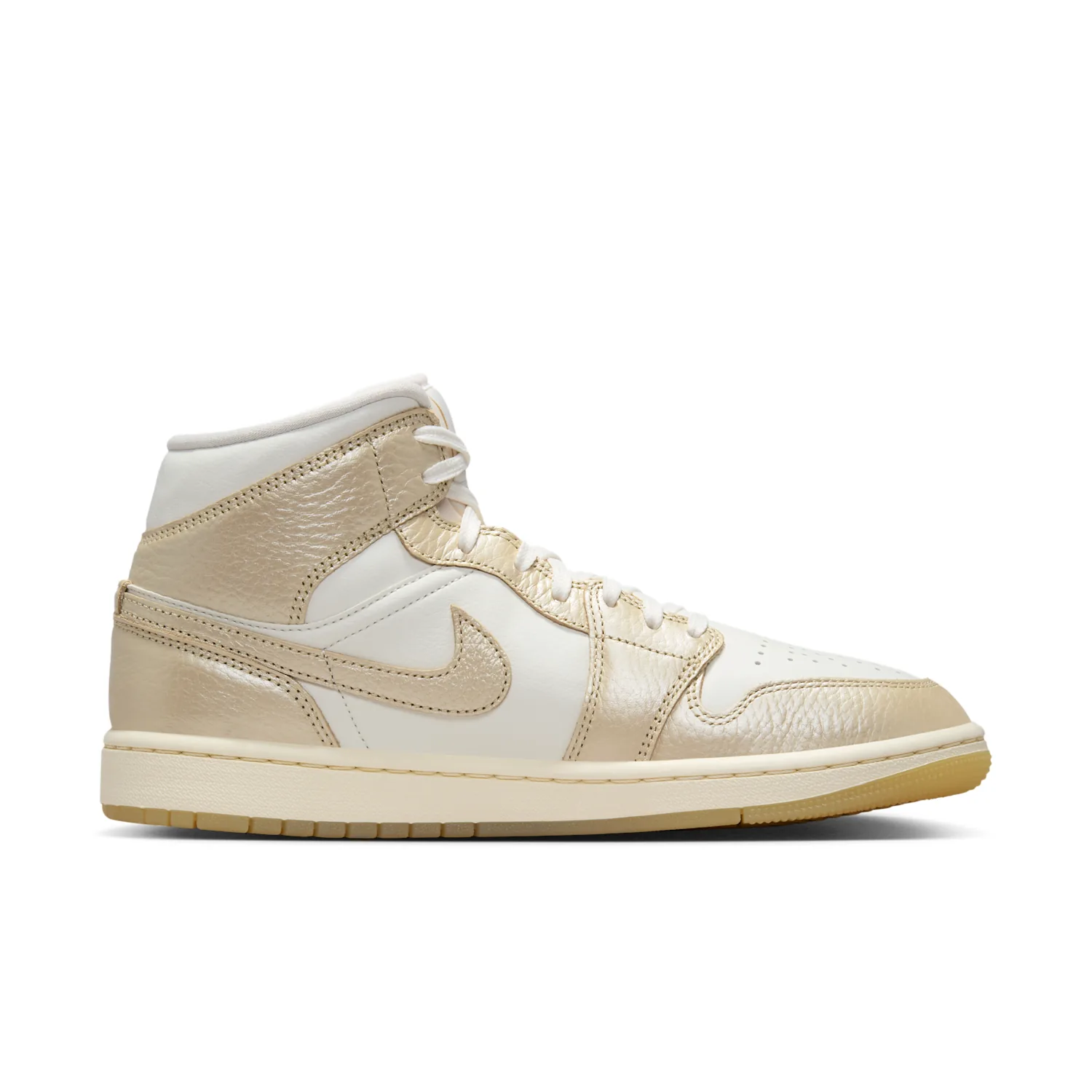 Air Jordan 1 Mid SE image 3