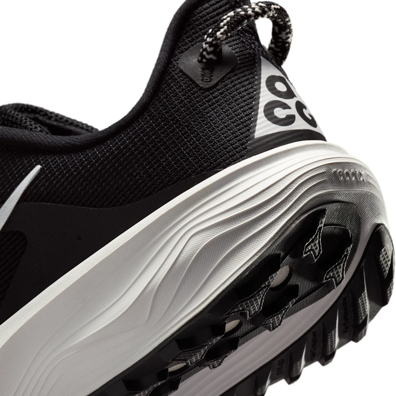 Nike ACG Pegasus Trail image 8