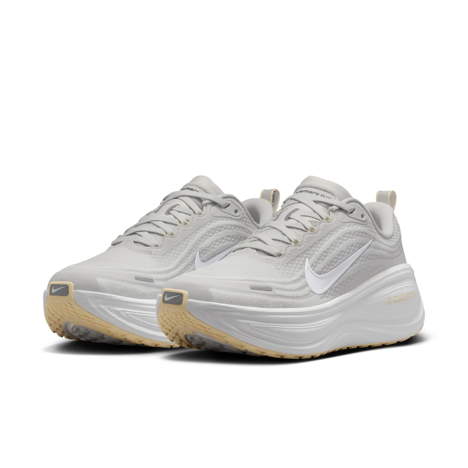 Nike Vomero Plus image 5