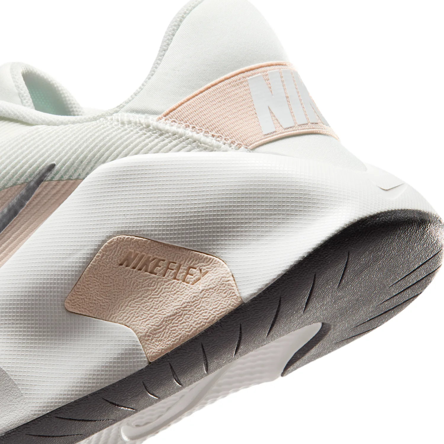 Nike Flex Train image 8