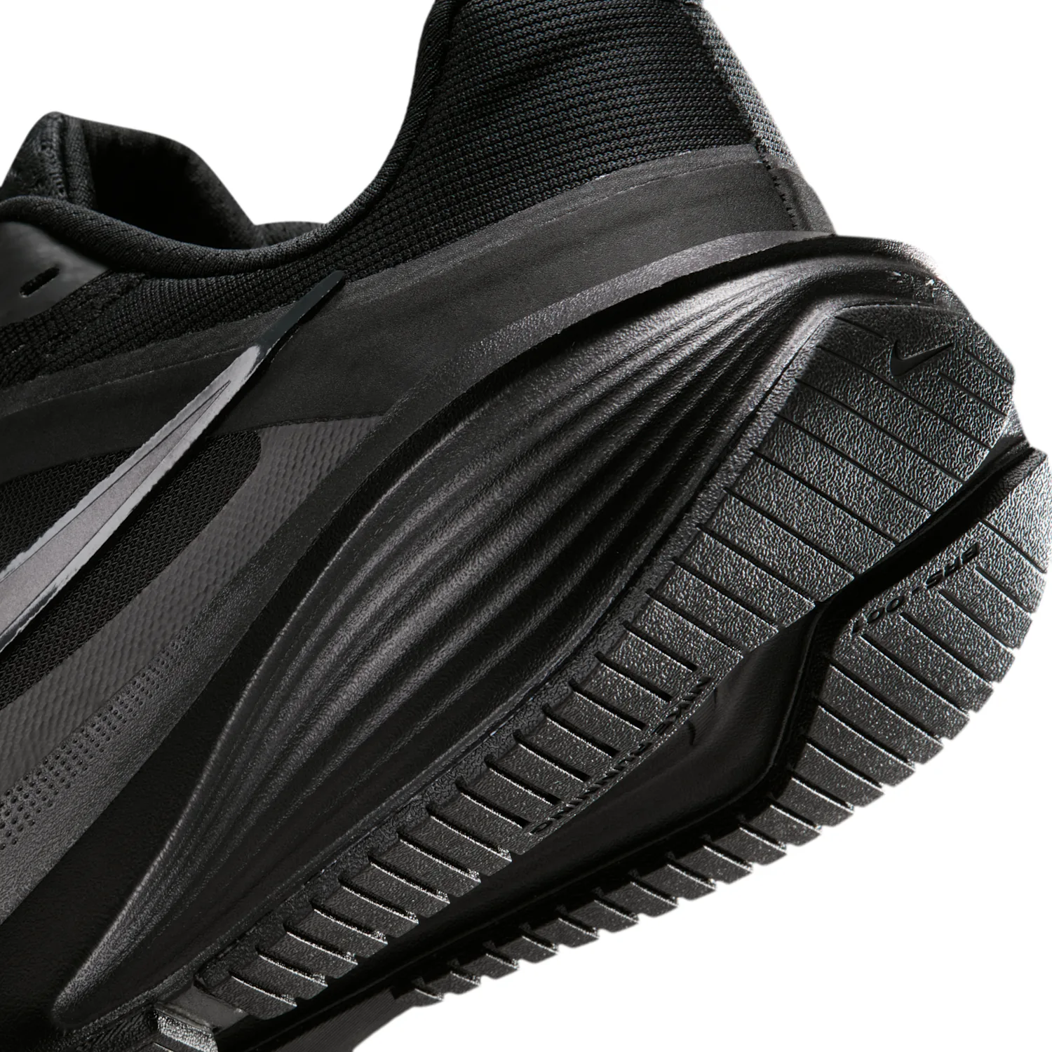 Nike Downshifter 14 image 8