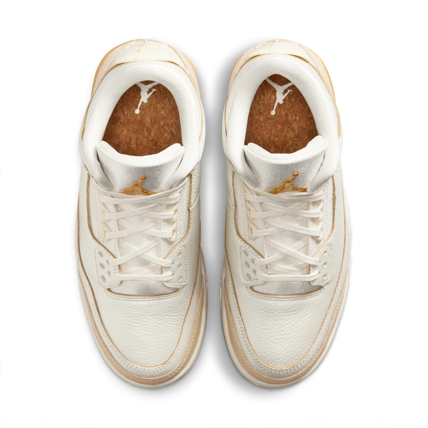 Air Jordan 3 Retro "Sail and Pale Ivory" image 4