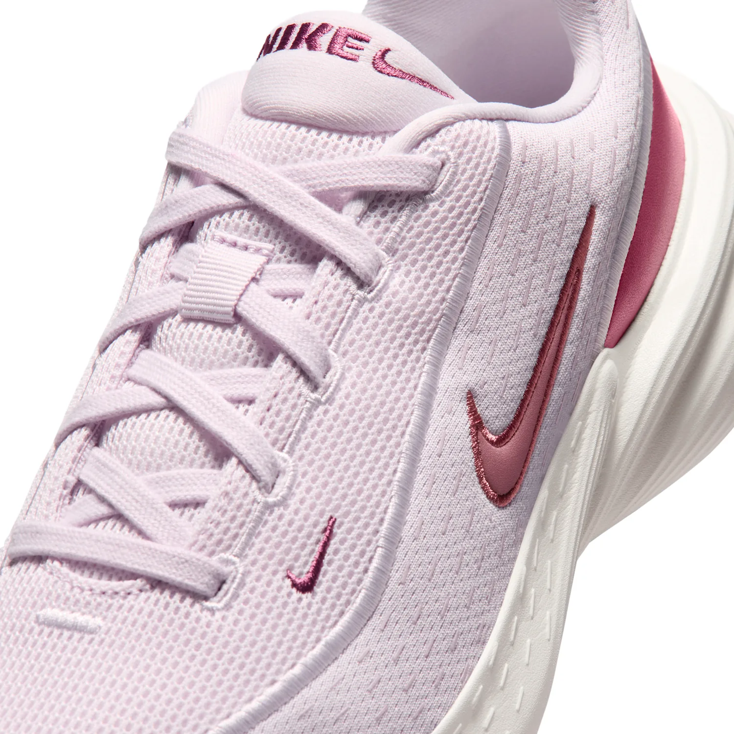 Nike Uplift SC image 7