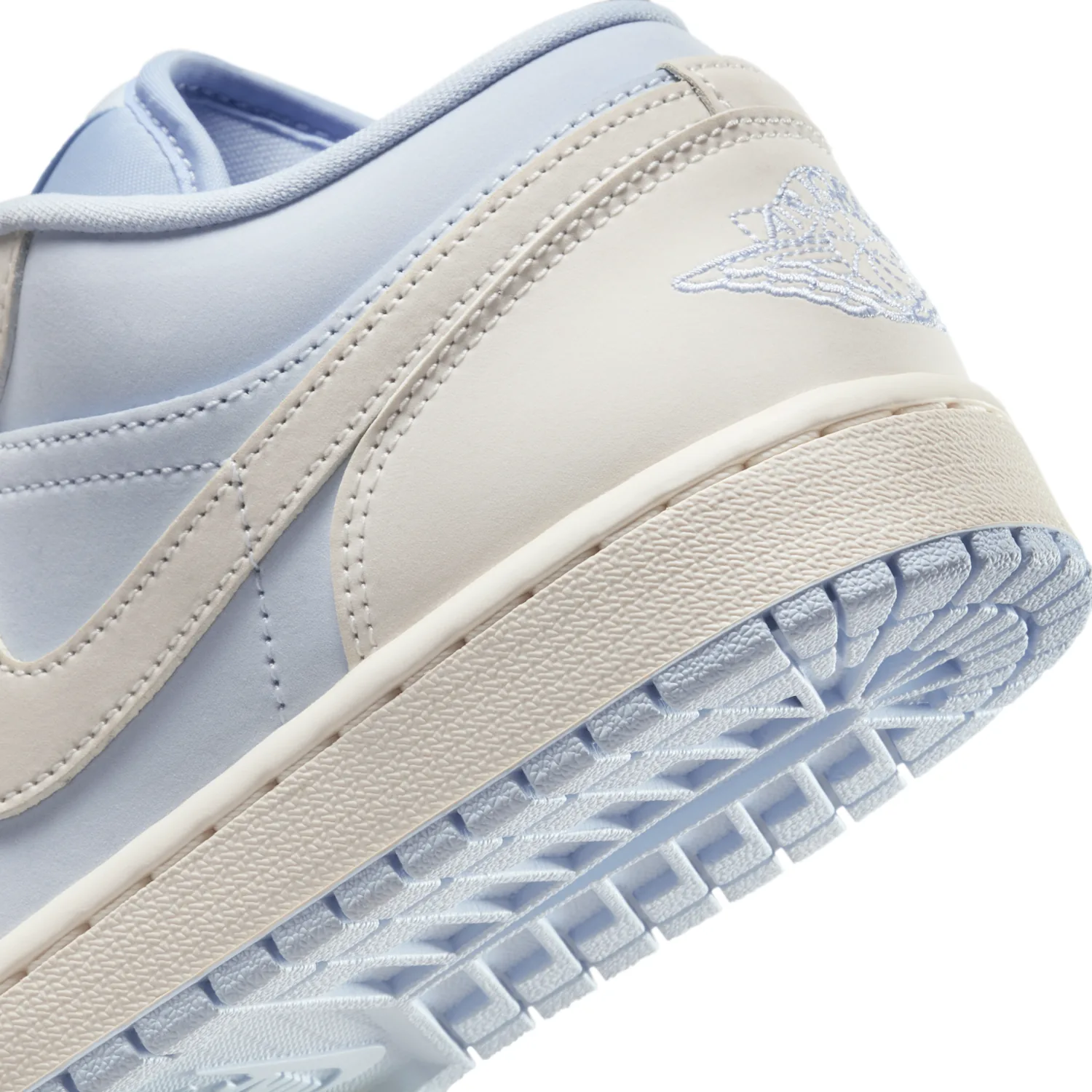Air Jordan 1 Low SE image 8