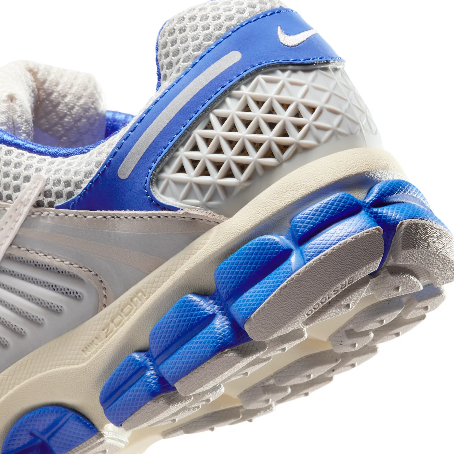 Nike Zoom Vomero 5 image 11