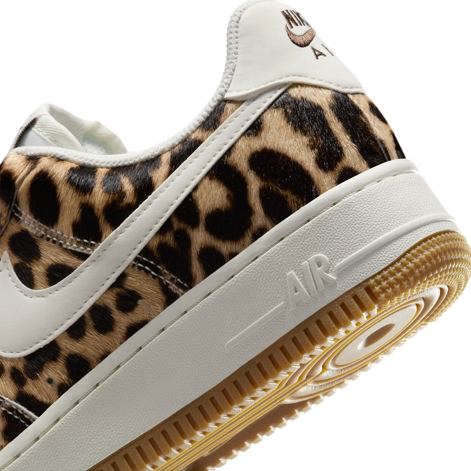 Nike Air Force 1 '07 image 8