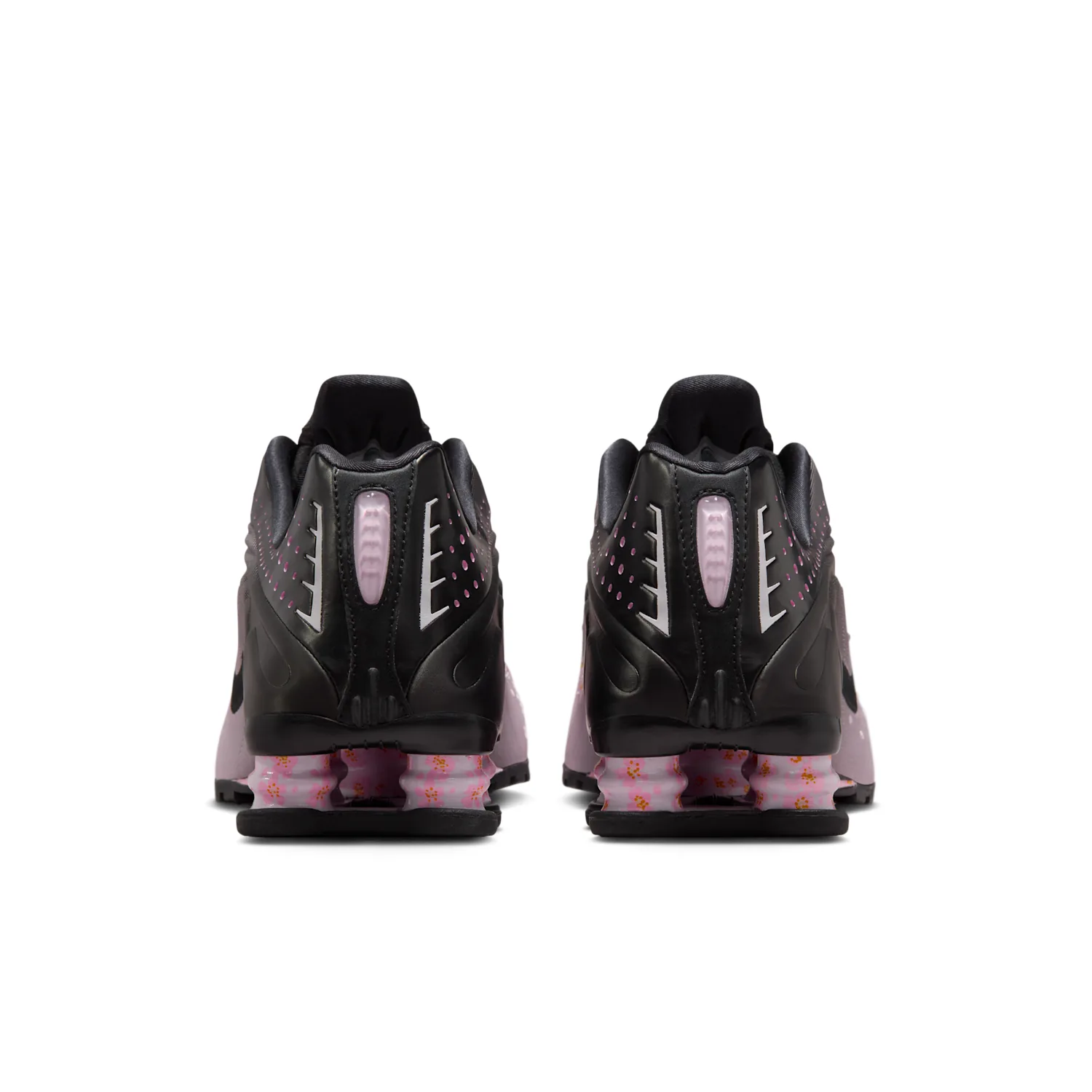 Nike Shox R4 image 6