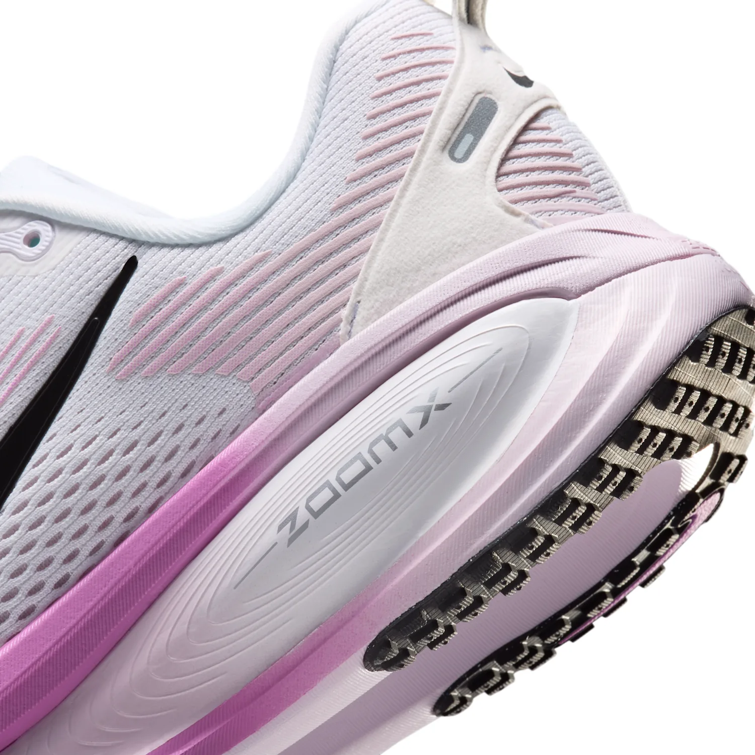 Nike Vomero 18 image 8
