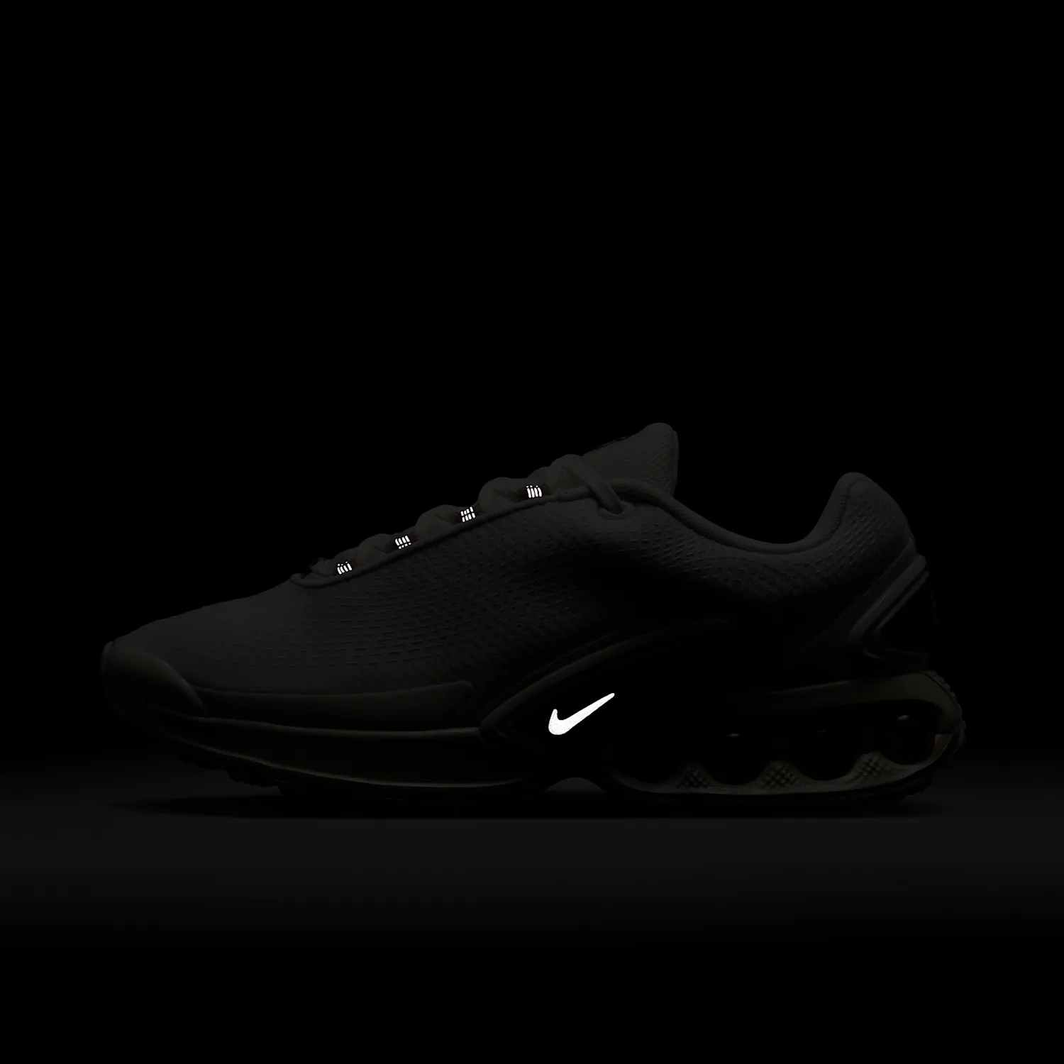 Nike Air Max Dn Tech image 10