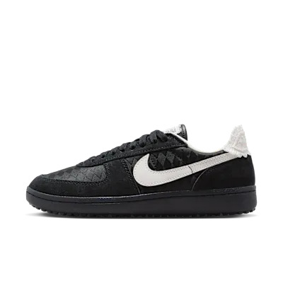 Nike Field General