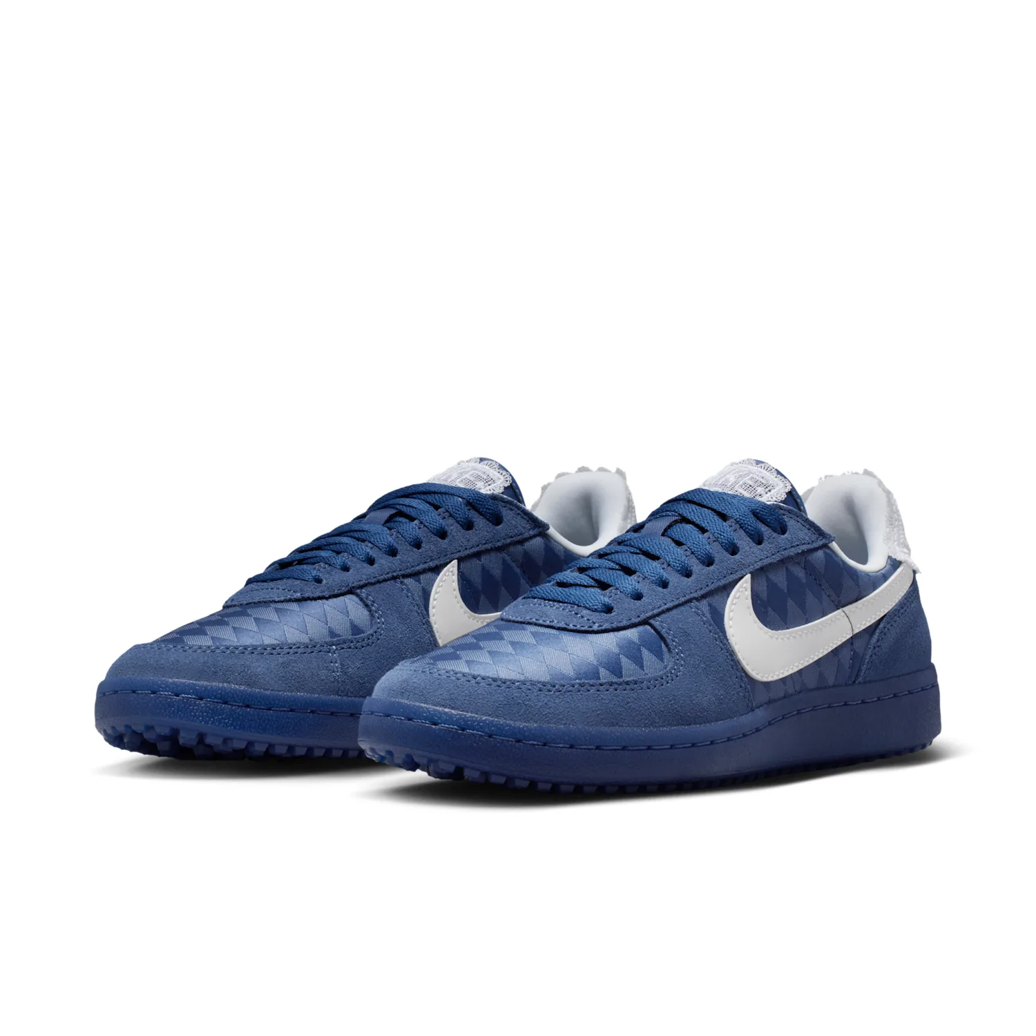 Nike Field General image 5