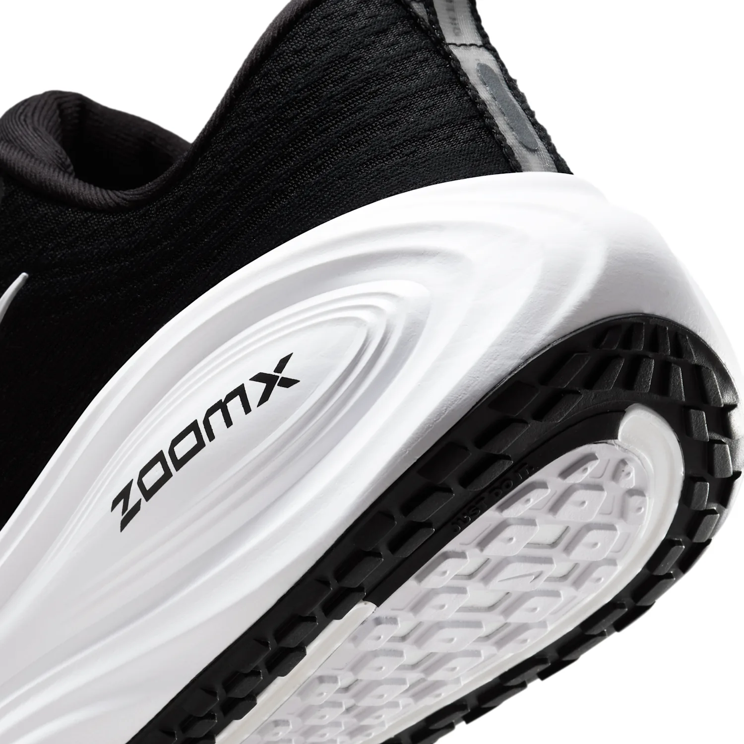 Nike Vomero Plus image 8