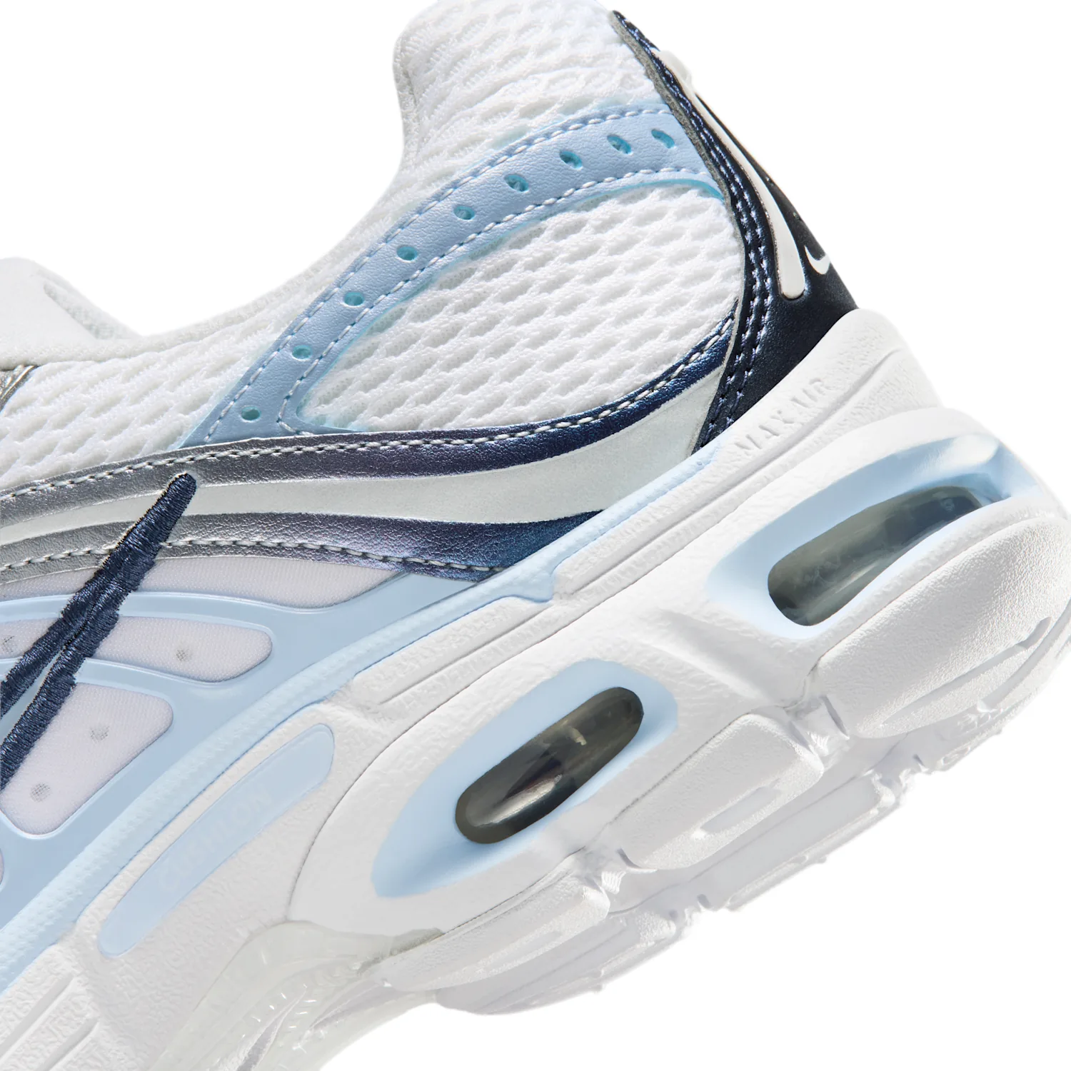 Nike Air Max Moto 2K image 8