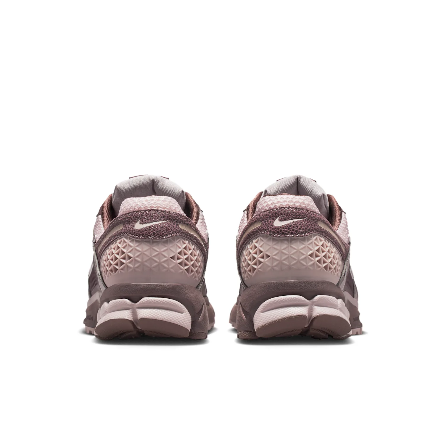 Nike Zoom Vomero 5 image 6