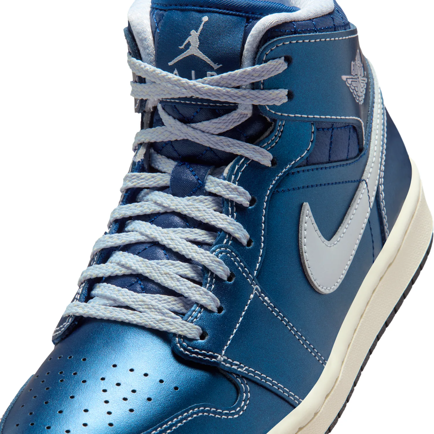 Air Jordan 1 Mid SE image 7