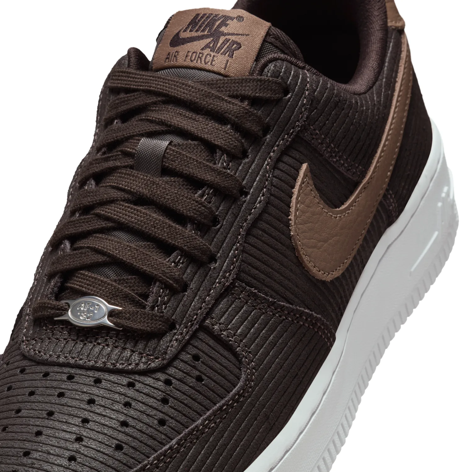 Nike Air Force 1 '07 image 7