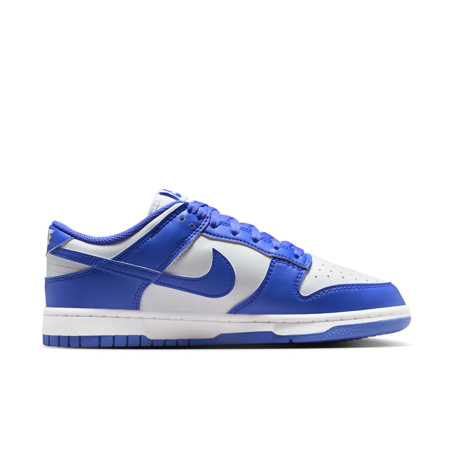 Nike Dunk Low image 3