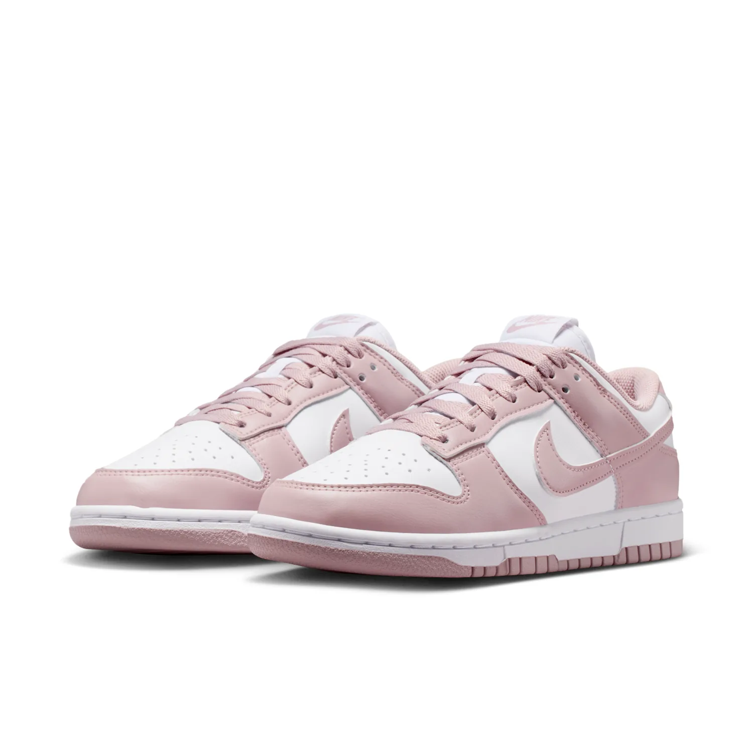 Nike Dunk Low image 5