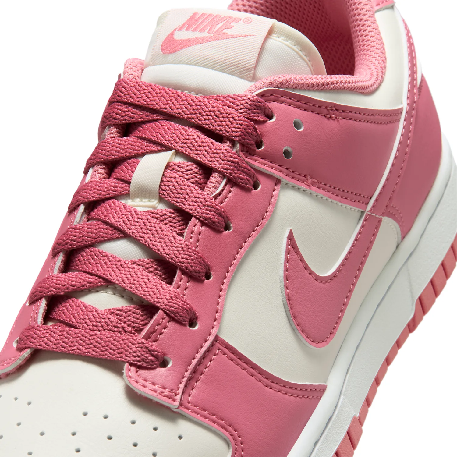 Nike Dunk Low image 7