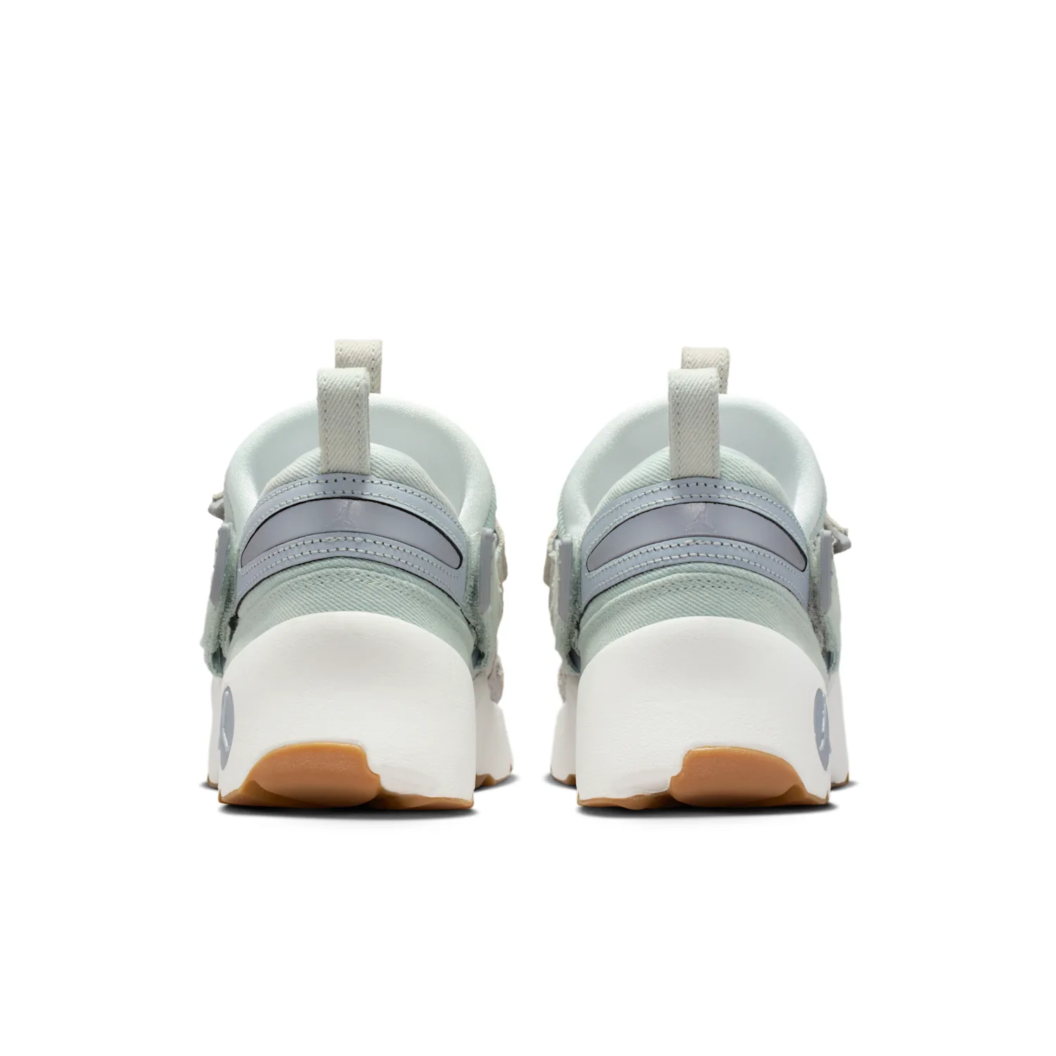 Jordan Trunner LX image 6