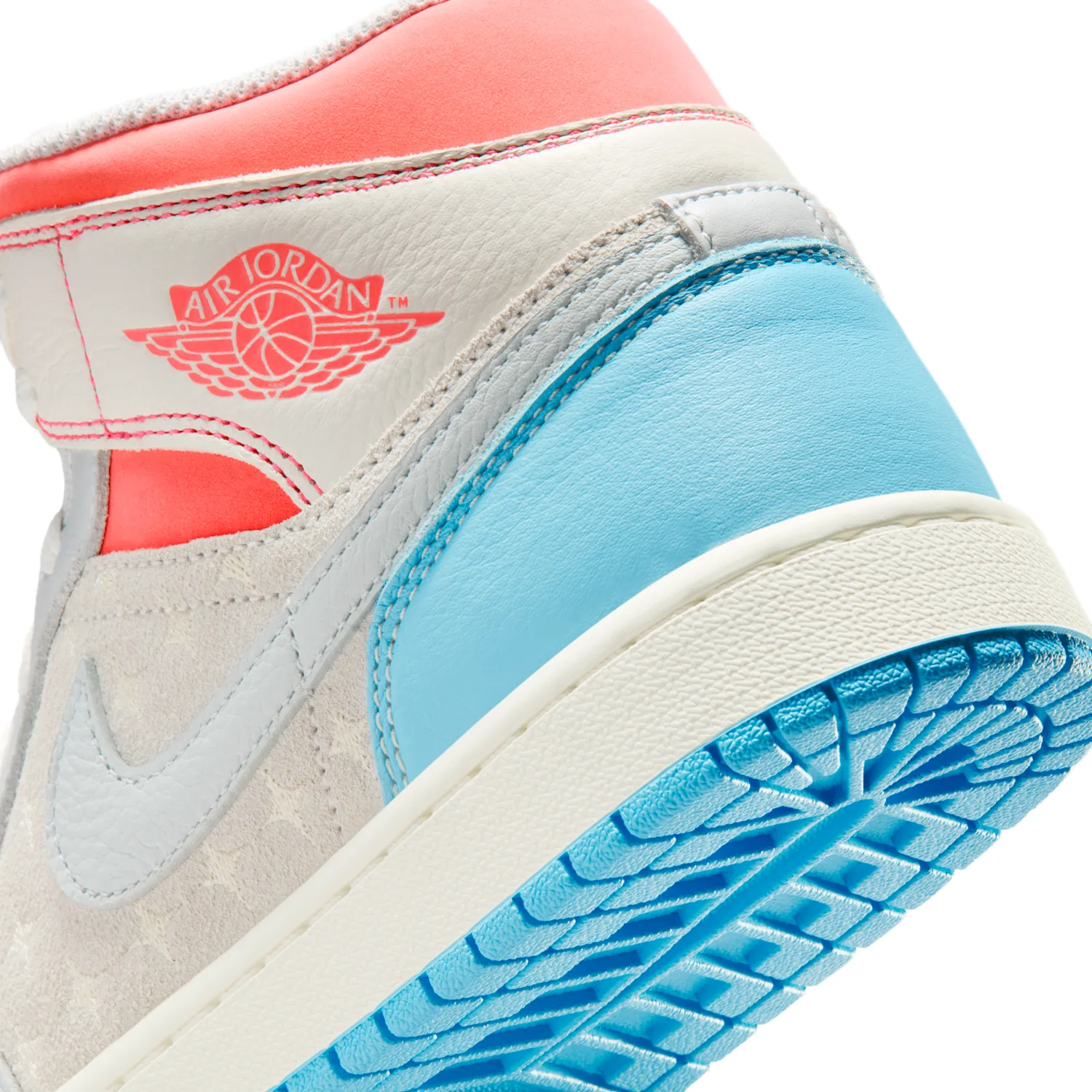 Air Jordan 1 Mid image 8