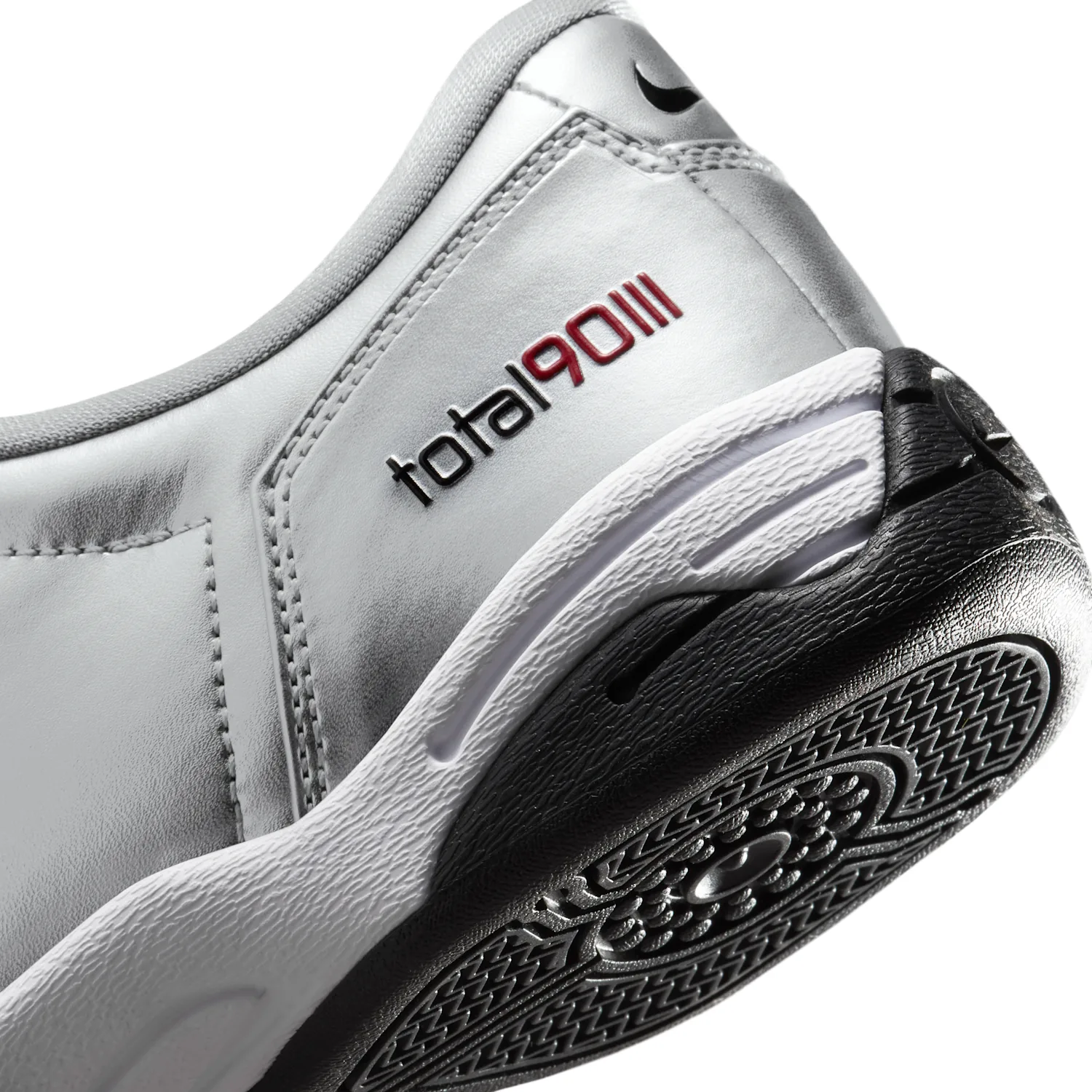 Nike Total 90 image 8