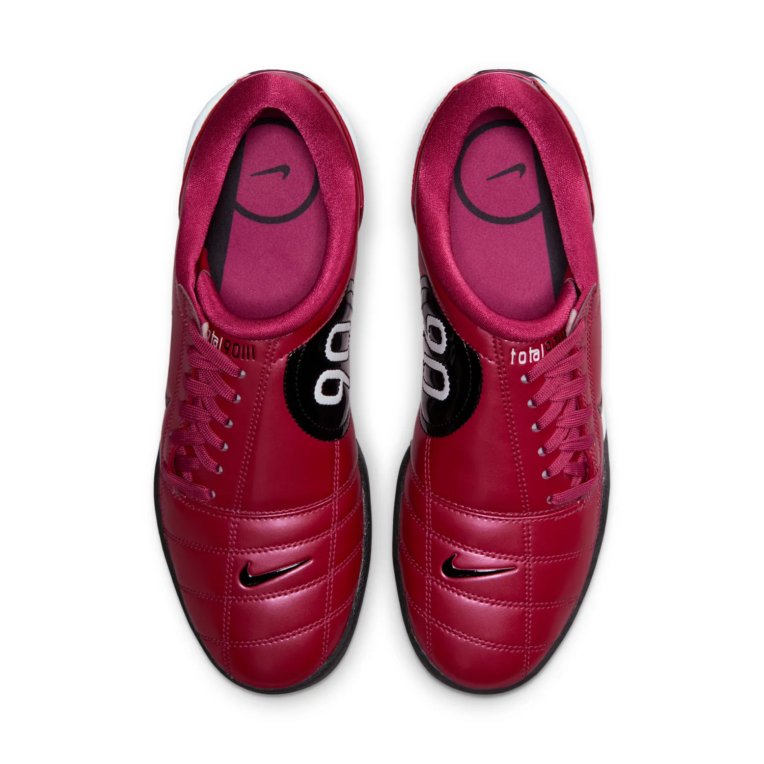 Nike Total 90 image 4