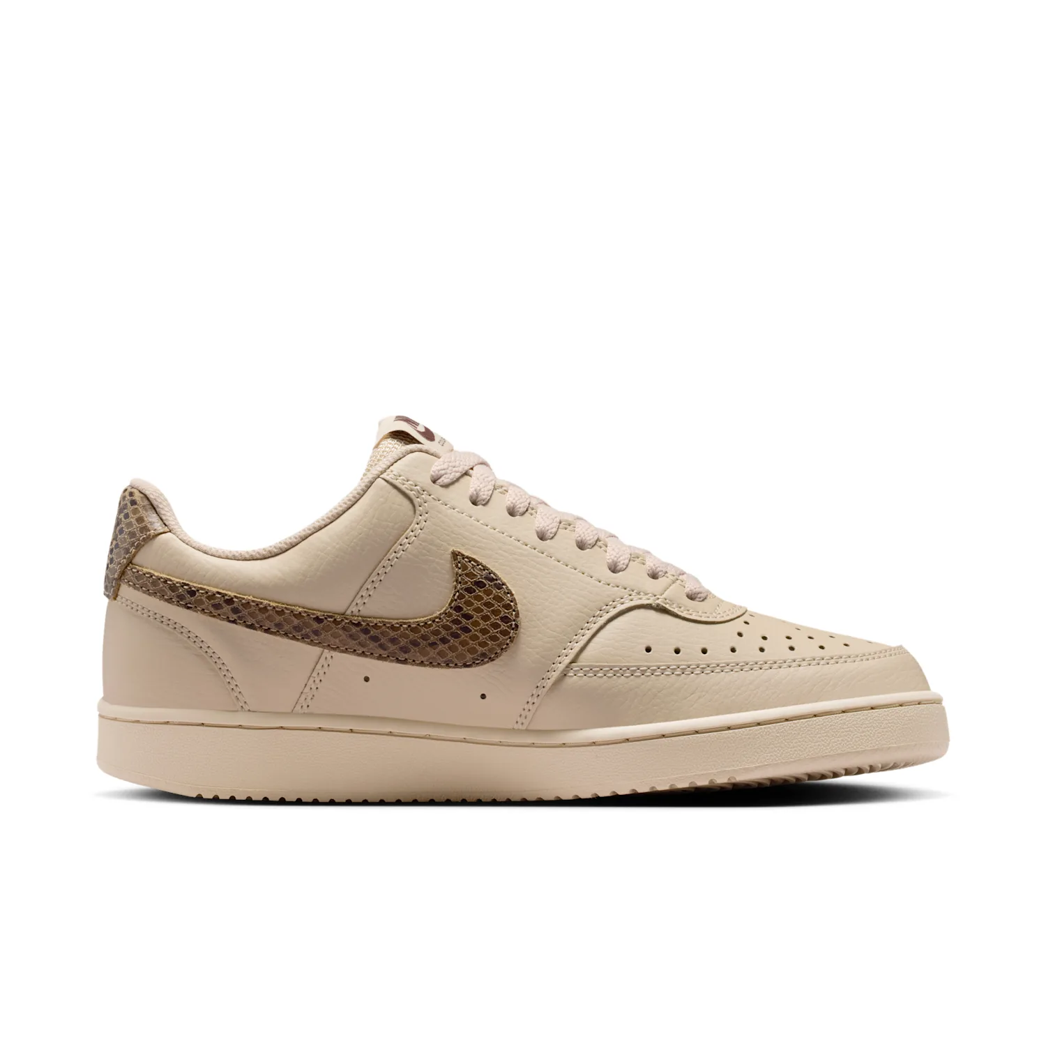 Nike Court Vision Low Premium image 3