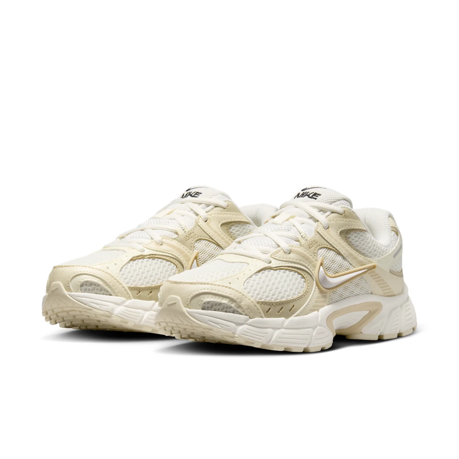 Nike V5 RNR SE image 5