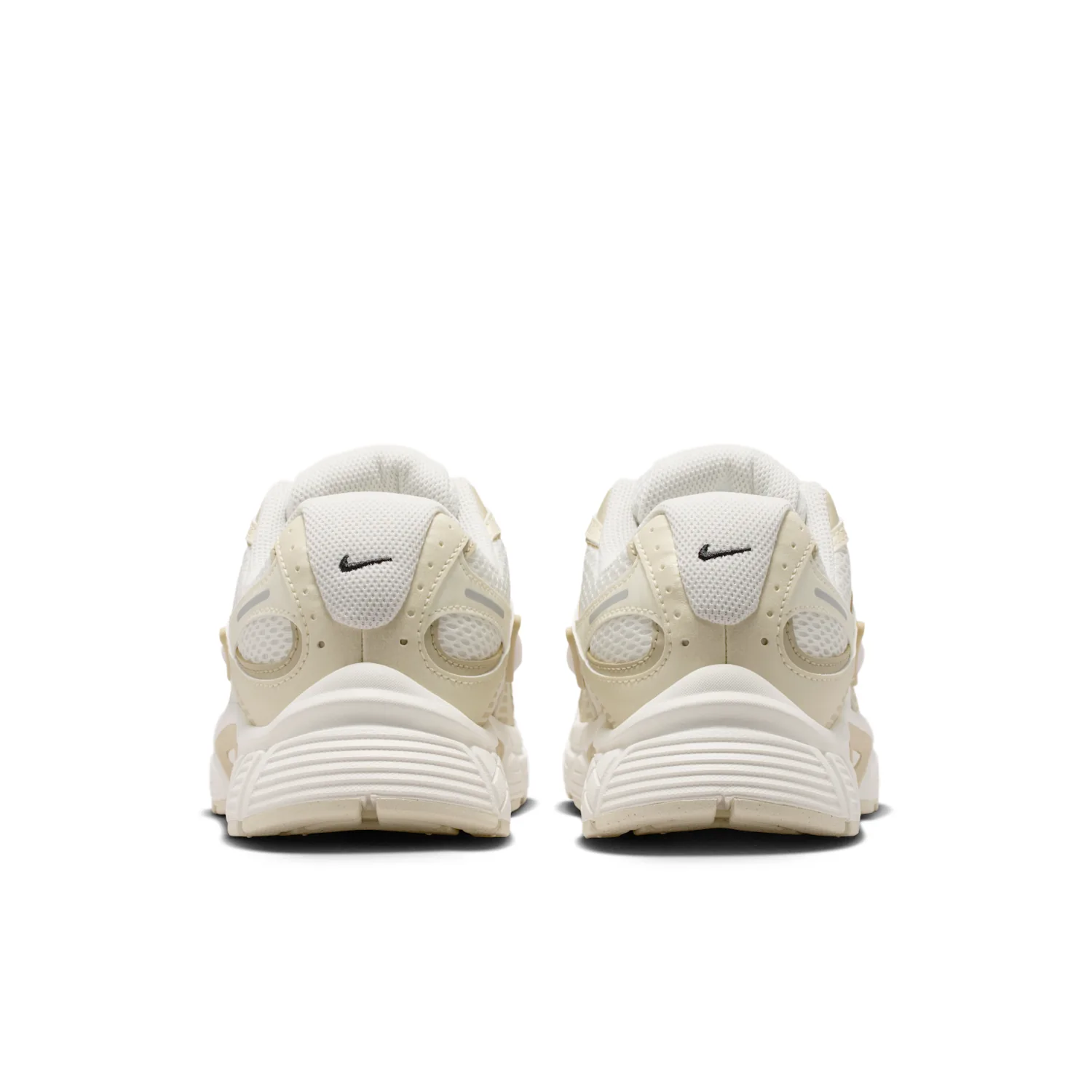 Nike V5 RNR SE image 6
