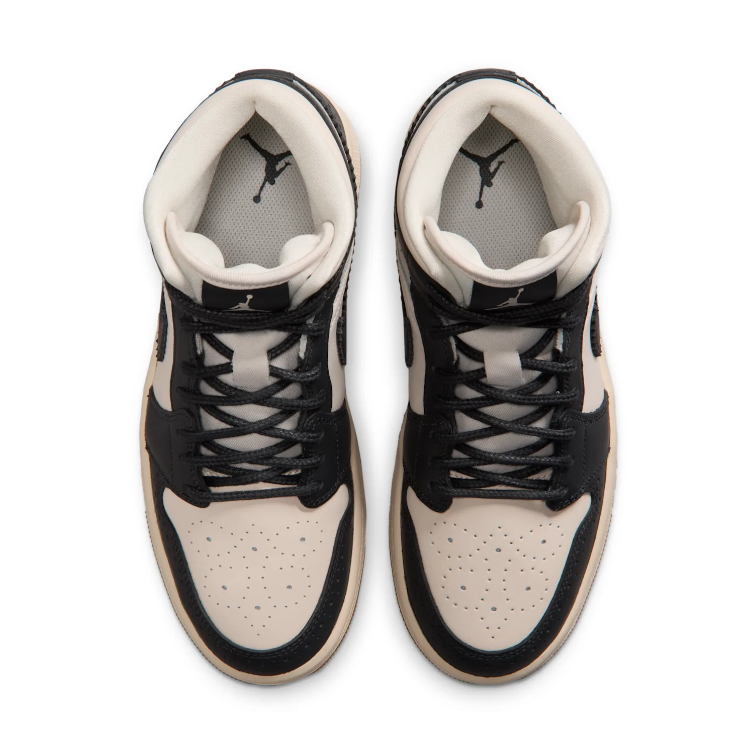 Air Jordan 1 Mid SE image 4