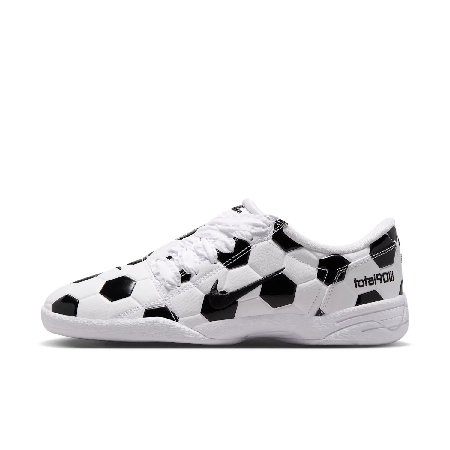Nike Total 90
