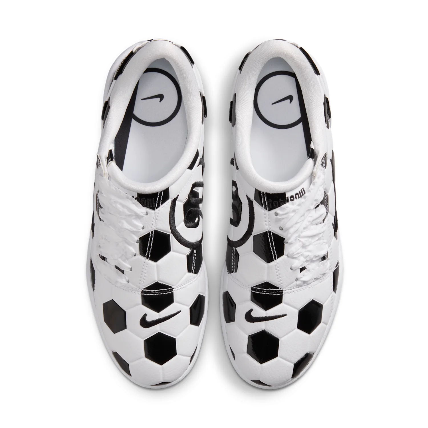 Nike Total 90 image 4