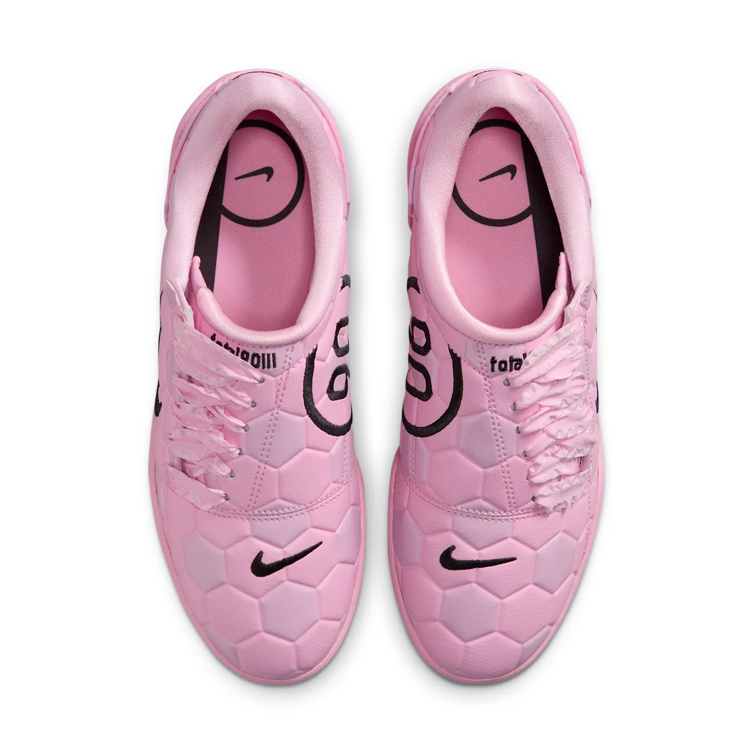 Nike Total 90 image 4