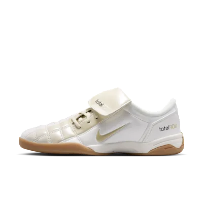 Nike Total 90 SE