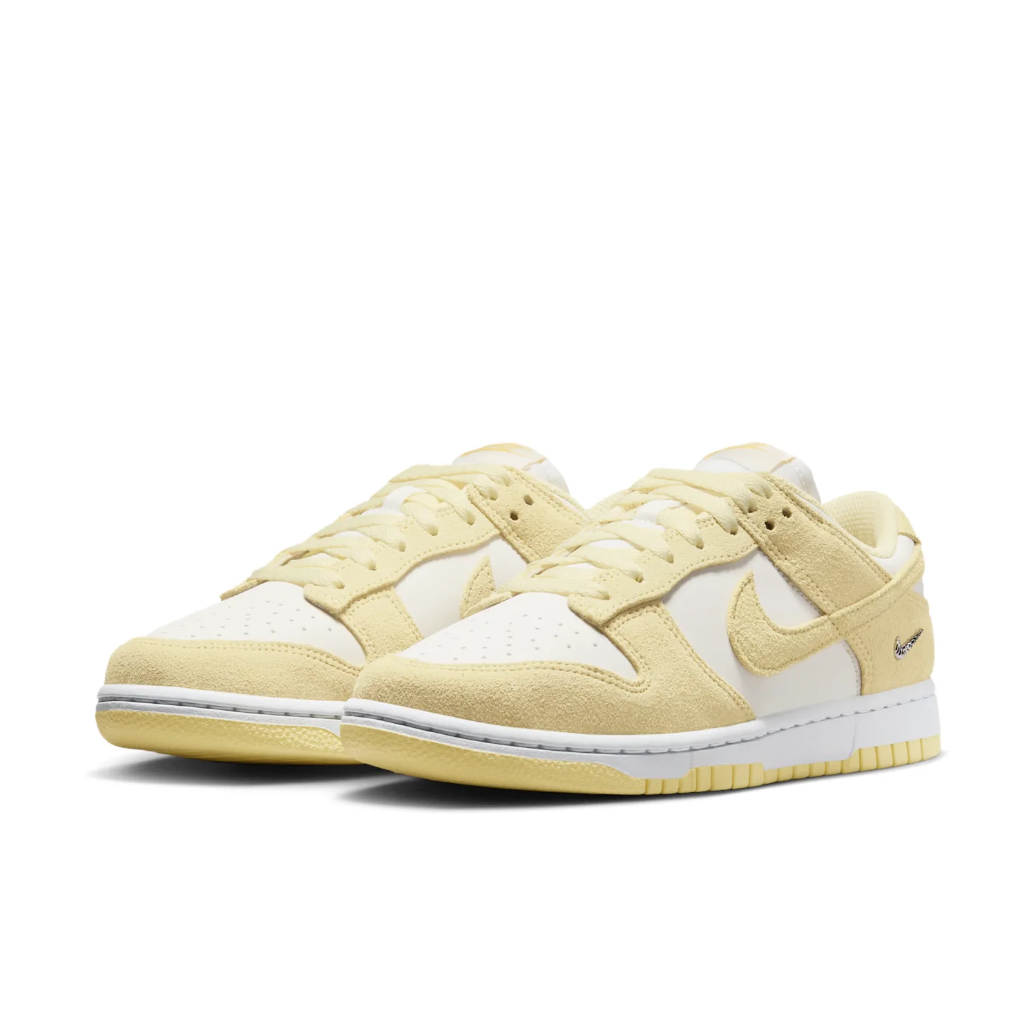 Nike Dunk Low Suede image 5
