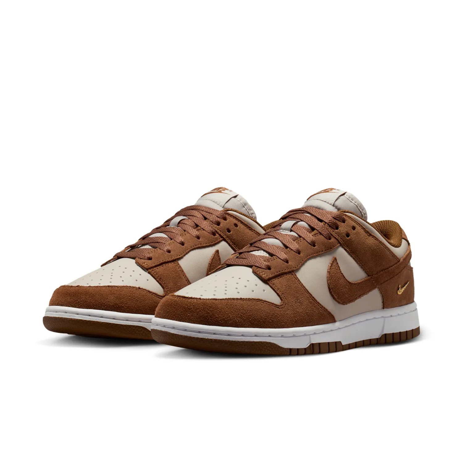 Nike Dunk Low Suede image 5
