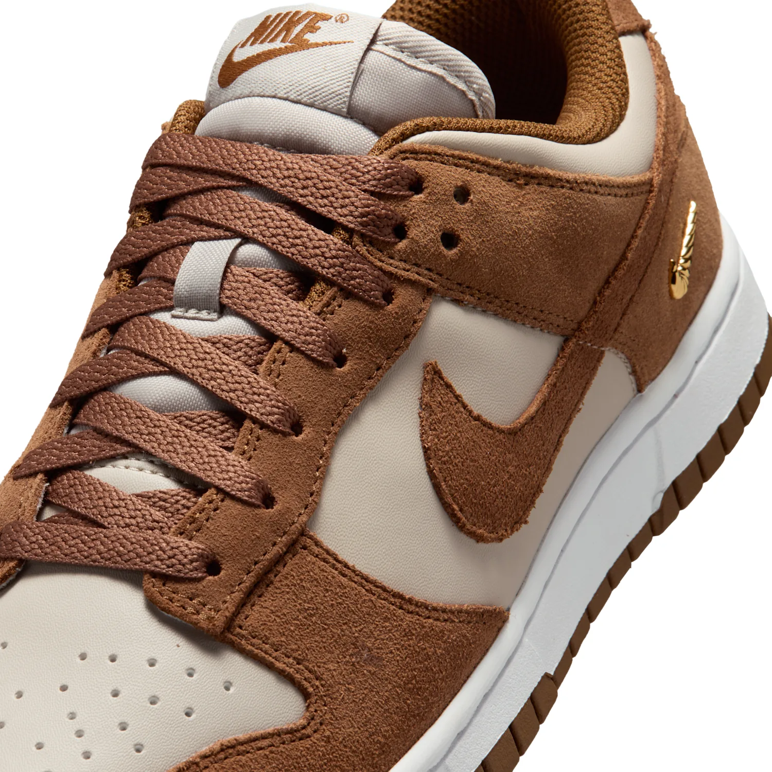 Nike Dunk Low Suede image 7