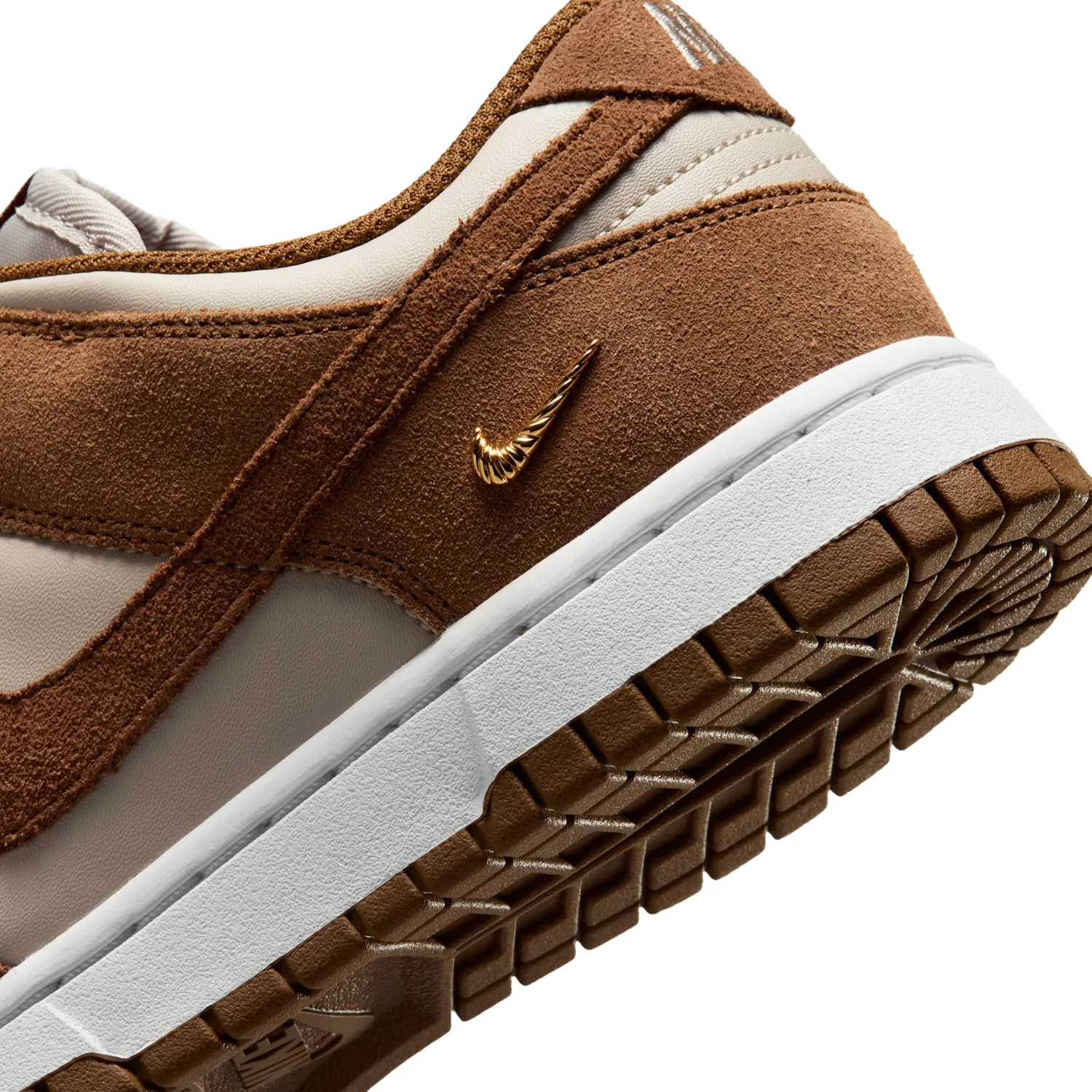 Nike Dunk Low Suede image 8