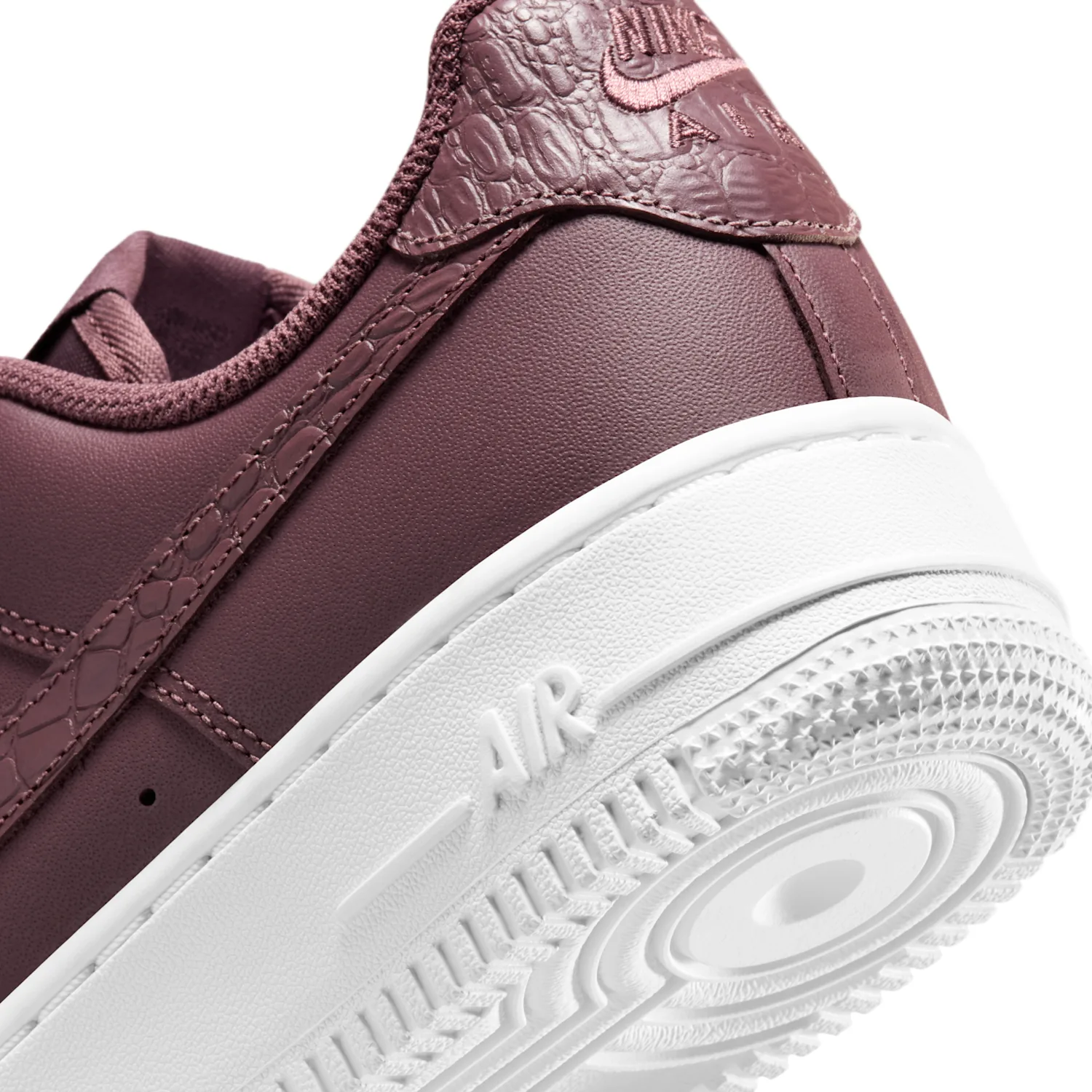 Nike Air Force 1 '07 SE image 8