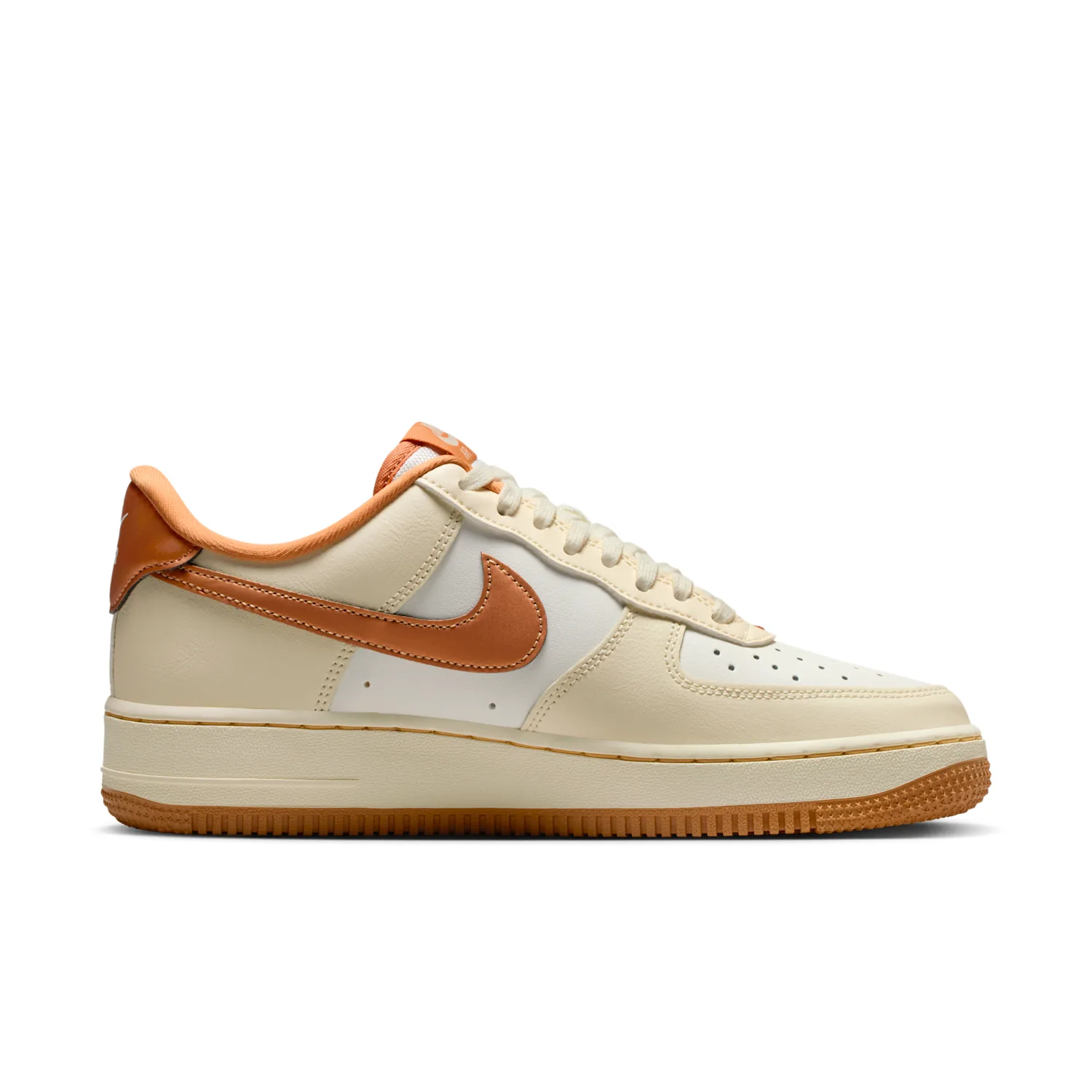 Nike Air Force 1 '07 image 3